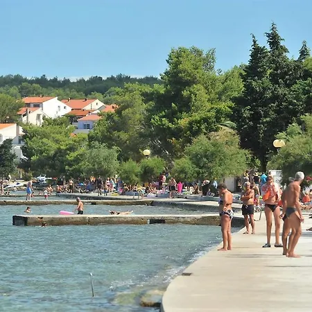 Enzo With Air-condition And Wi-fi Задар