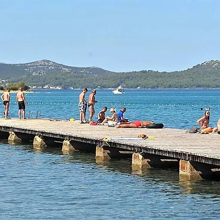 Enzo With Air-condition And Wi-fi Apartament Zadar